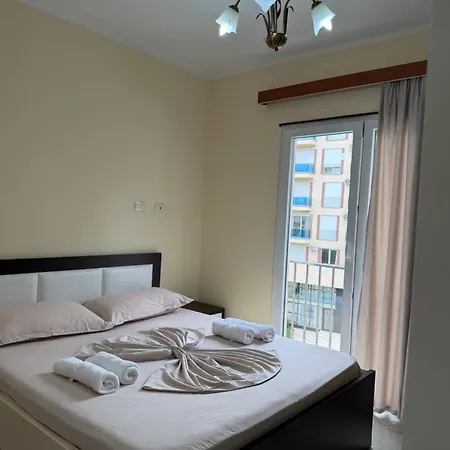 Roy Apartamentes Lezhë