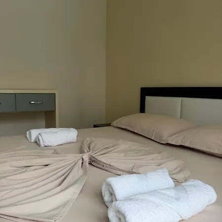 Roy Apartamentes *